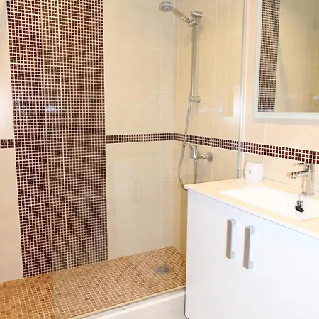 En Moraira: 2 Hab, Piscina, Cerca De Playa Y Deportes - Hisp-216-228 Teulada